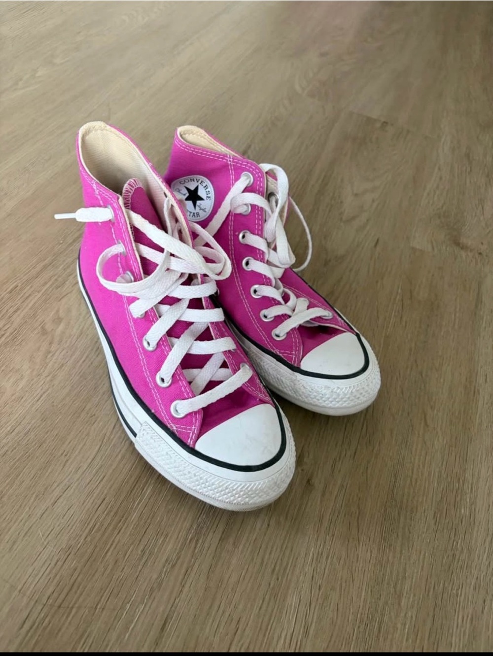 Pink CONVERSE